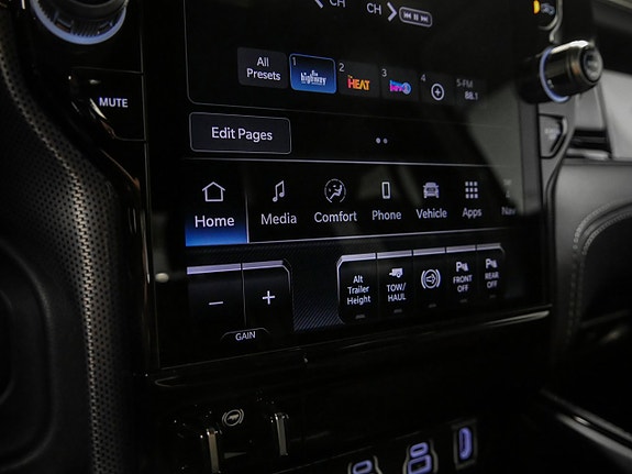 Dodge RAM 2500 17 of 25