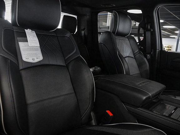 Dodge RAM 2500 22 of 25