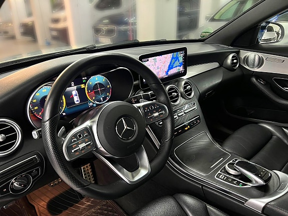 Mercedes-Benz C220 d 13 of 24