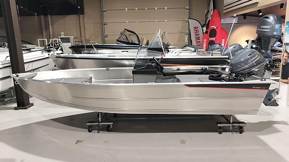 BUSTER XSr 2026 + Yamaha F20GEPL