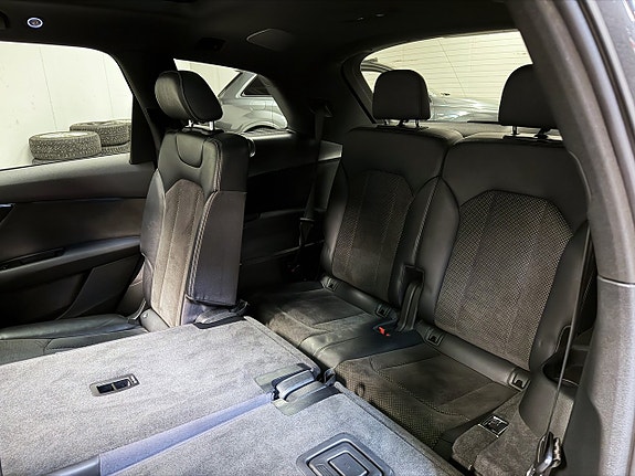 Audi Q7 21 of 24