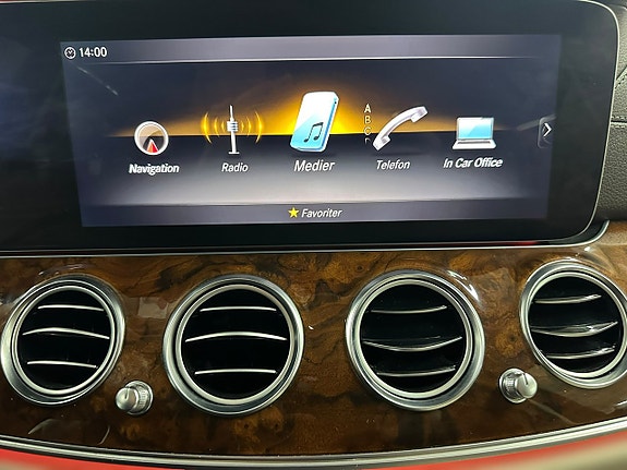 Mercedes-Benz E300 d 21 of 26