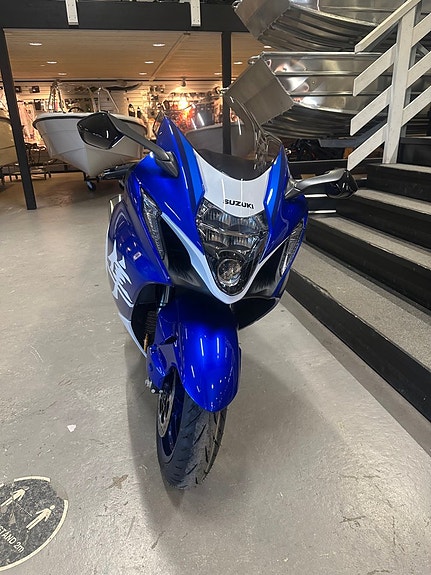 Suzuki GSX1300R Hayabusa Special Edition 2026 nu i butiken! 3 of 10