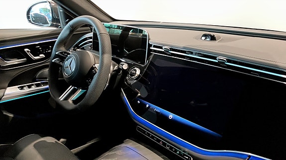 Mercedes-Benz E400 e 4 of 8