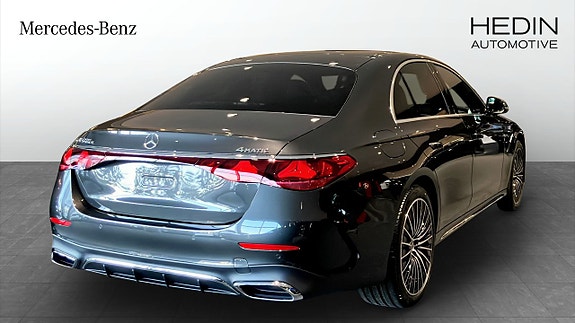 Mercedes-Benz E400 e 2 of 8