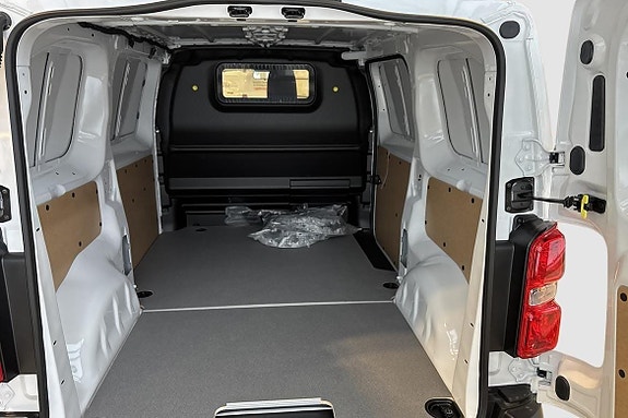 Toyota Proace 11 of 11