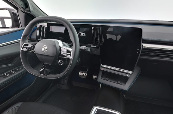 Renault Scenic E-Tech 10 of 15