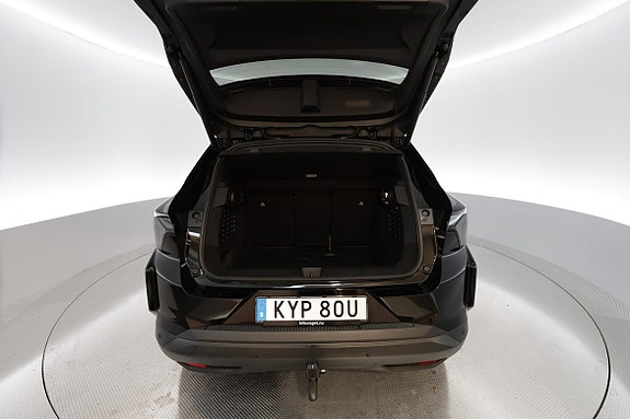 Renault Scenic E-Tech 7 of 15