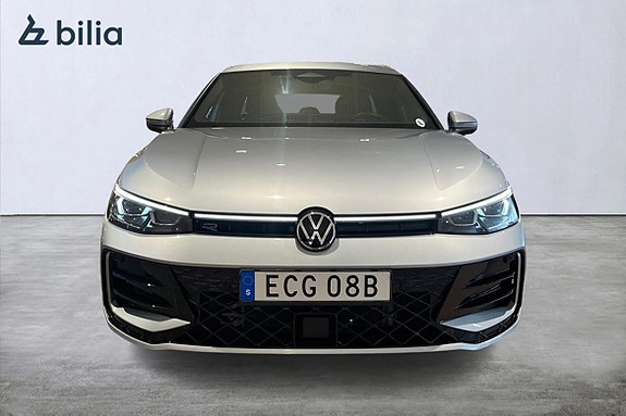 Volkswagen Passat 3 of 5