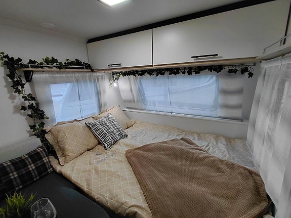 Caravelair Alba 350 800-1200kg 350 12 of 15