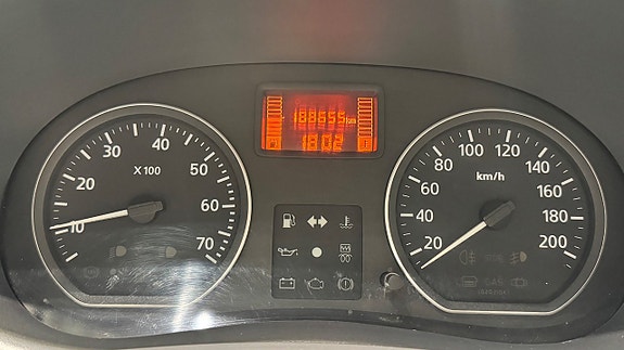 Dacia Sandero 7 of 18