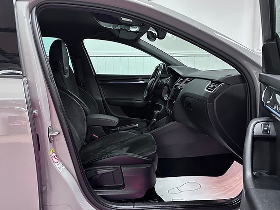 Skoda Octavia 15 of 27