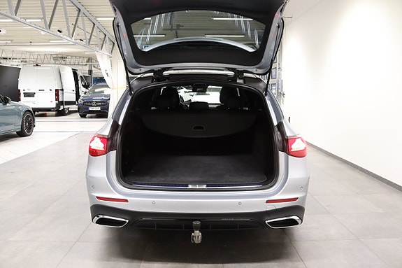 Mercedes-Benz E220 6 of 21