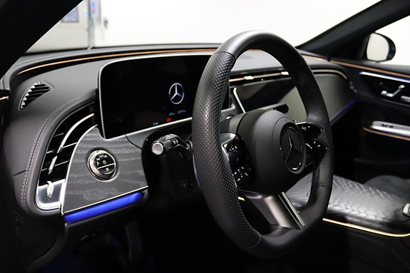 Mercedes-Benz E220 18 of 21