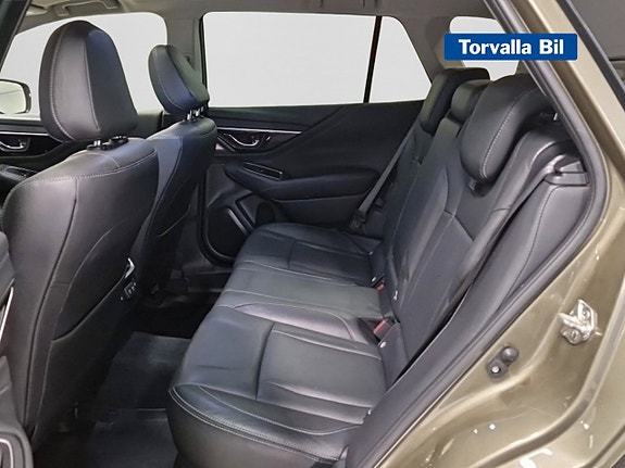 Subaru Outback 10 of 14