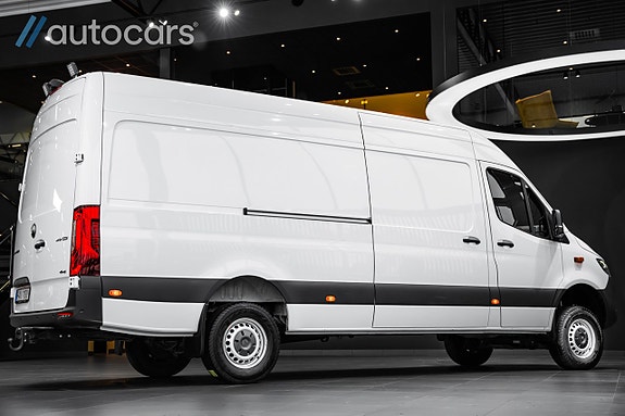 Mercedes-Benz Sprinter 319 4 of 30