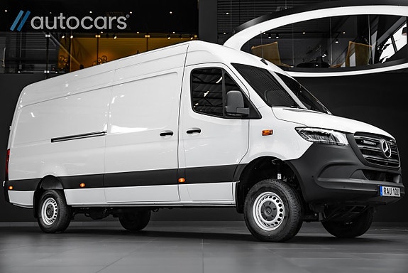 Mercedes-Benz Sprinter 319 2 of 30