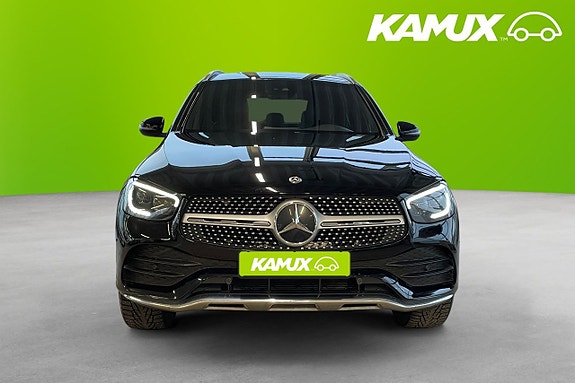 Mercedes-Benz GLC300 e 7 of 22