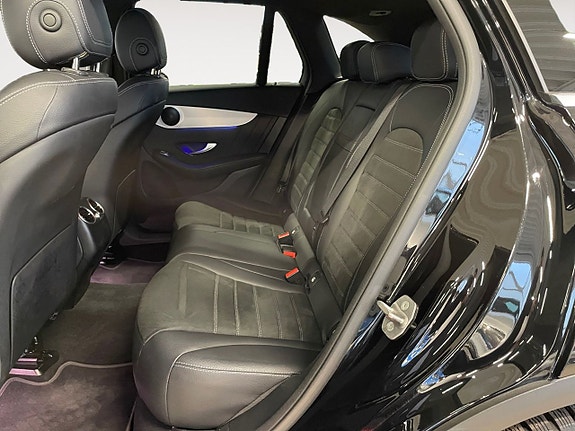 Mercedes-Benz GLC300 e 13 of 22