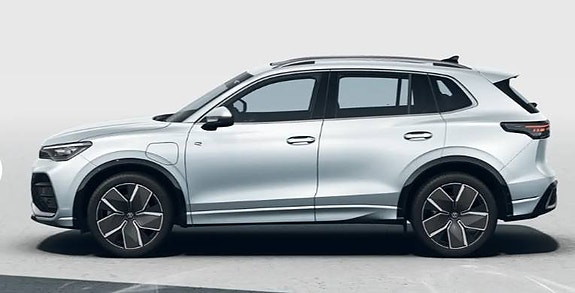 Volkswagen Tiguan 5 of 9