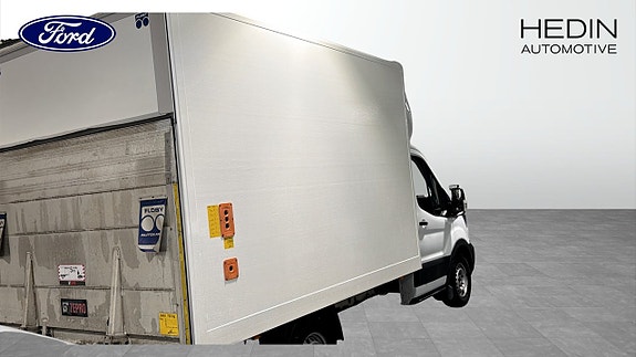 Ford Transit 2 of 5