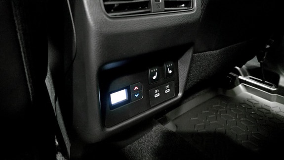 Nissan X-Trail 17 of 17