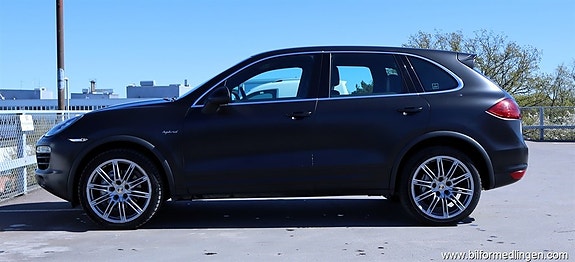 Porsche Cayenne S 25 of 26