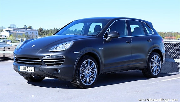 Porsche Cayenne S 23 of 26