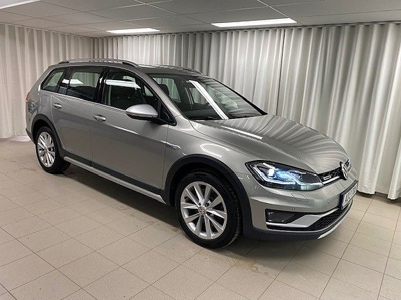 Volkswagen Golf Alltrack