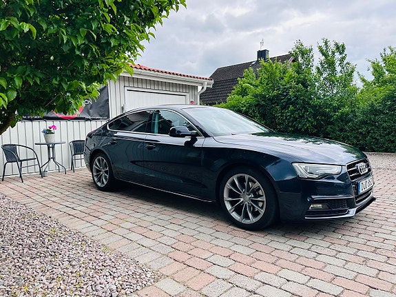 Audi A5 9 of 28