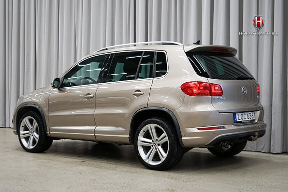 Volkswagen Tiguan 4 of 21