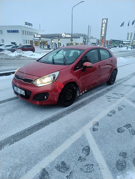 Kia Rio 3 of 5