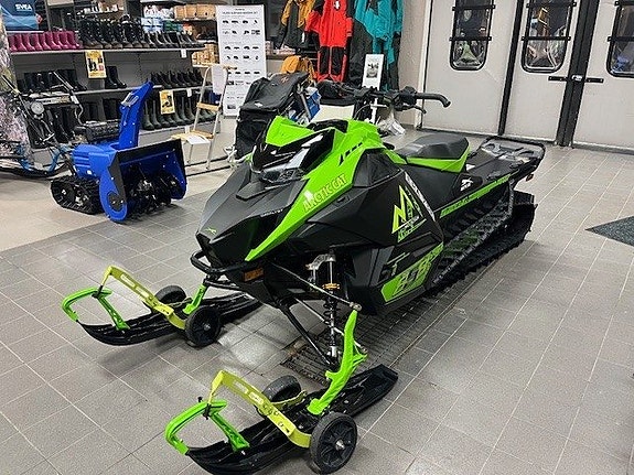 Arctic Cat M 858 146` 2 of 5