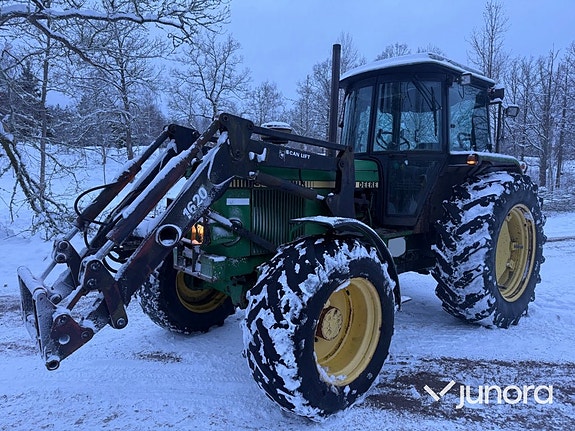 Traktor - John Deere 3040