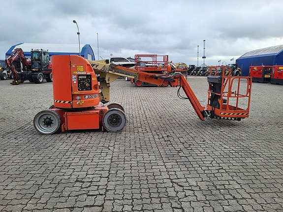 JLG E300AJP Vikbomslift 5 of 5