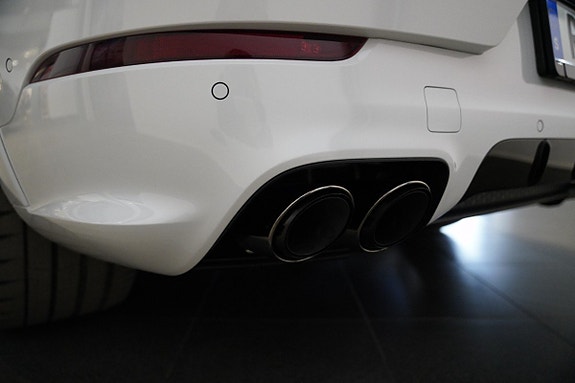 Porsche Cayenne Coupe 22 of 27