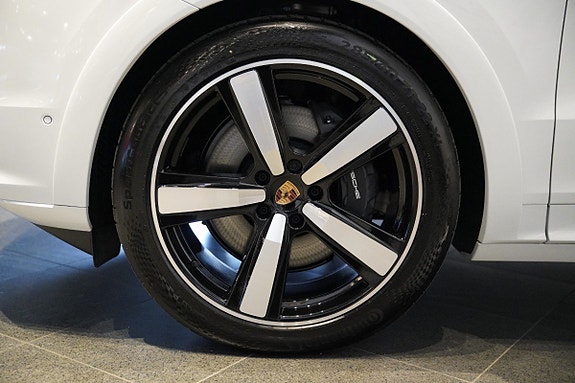 Porsche Cayenne Coupe 2 of 5