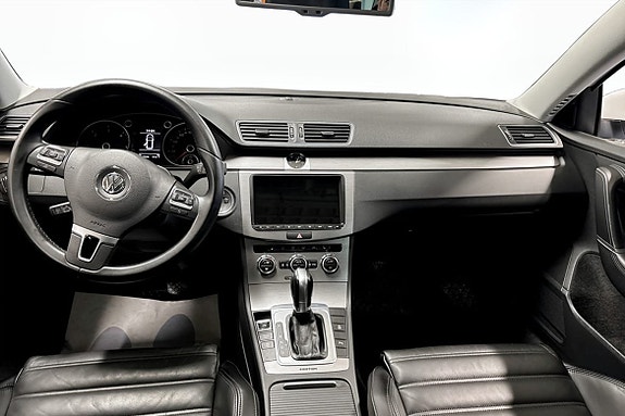 Volkswagen Passat 4 of 5