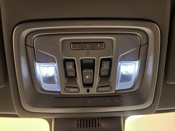 Chevrolet Silverado 1500 29 of 30