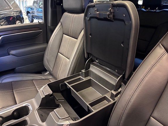 Chevrolet Silverado 1500 15 of 30