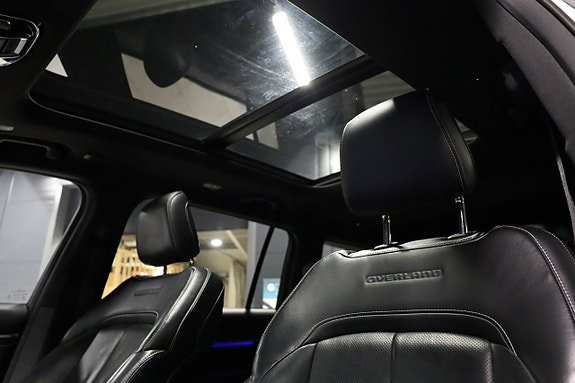 Jeep Grand Cherokee 11 of 28