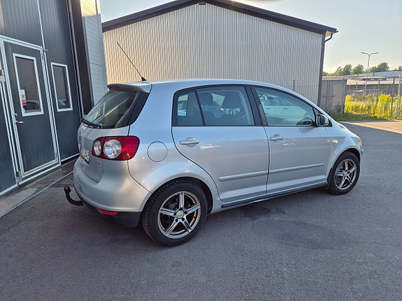 Volkswagen Golf-Serie 5 of 14