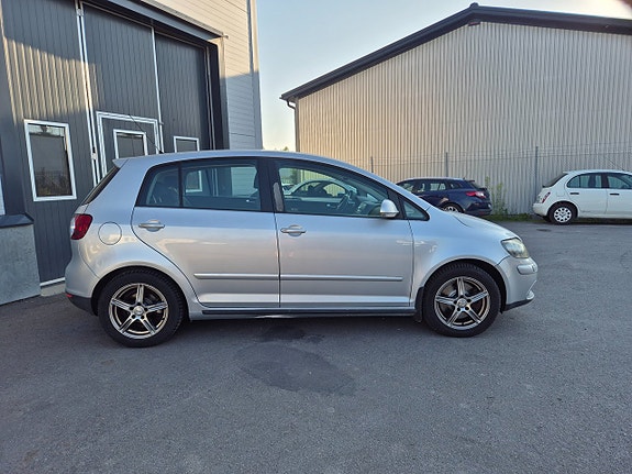 Volkswagen Golf-Serie 4 of 14