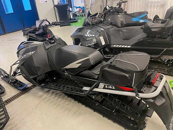Arctic Cat XF 8000 4 of 5