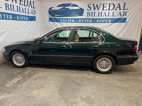 BMW 540i 6 of 17