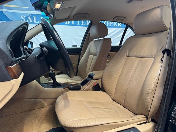 BMW 540i 16 of 17