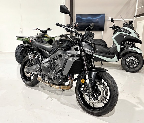 Yamaha MT-09 Y-AMT Tankgrepp