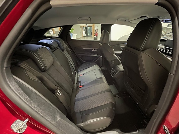 Peugeot 3008 8 of 20