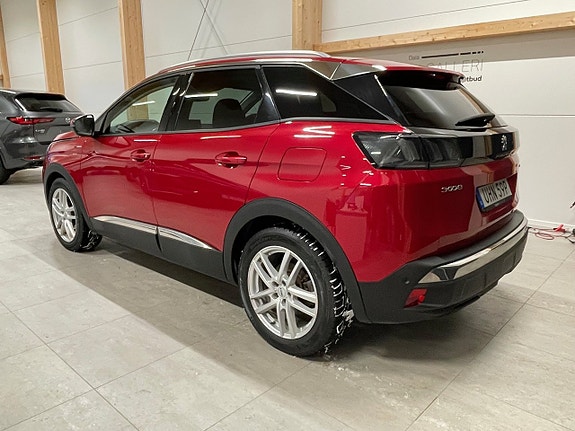 Peugeot 3008 3 of 5