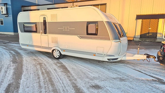 Köper husbil/husvagn omg även fukt defekt från 96-2019